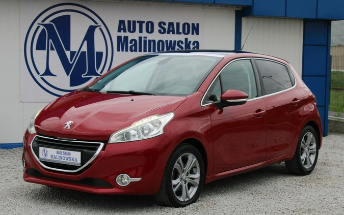 Peugeot 208 cena 28900 przebieg: 108000, rok produkcji 2014 z Józefów małe 232